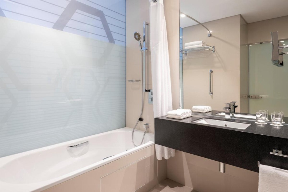 Holiday Inn Doha - The Business Park Image 15